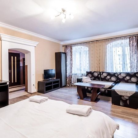 New Ruska Apartment Lviv Dış mekan fotoğraf